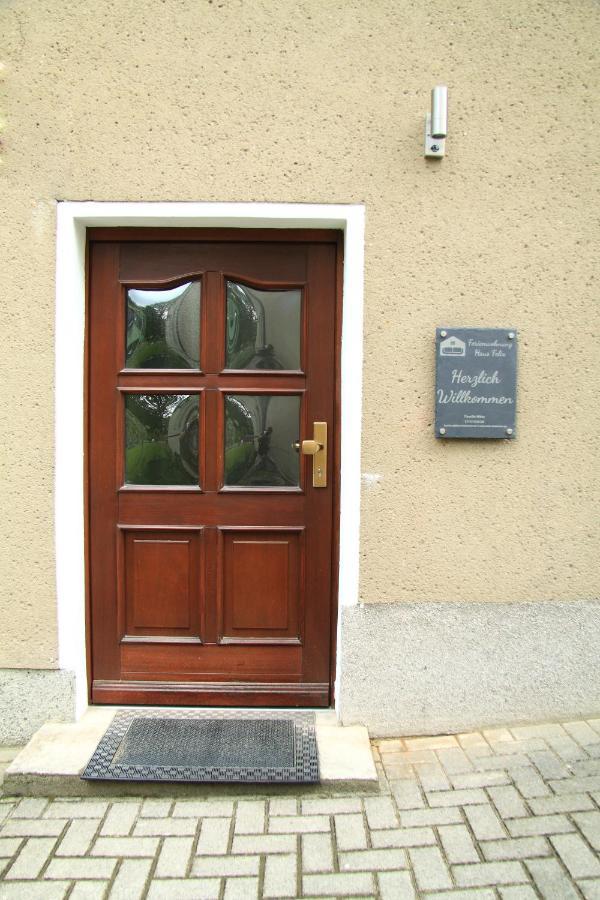 Ferienwohnung Haus Felix バート・エルスター エクステリア 写真